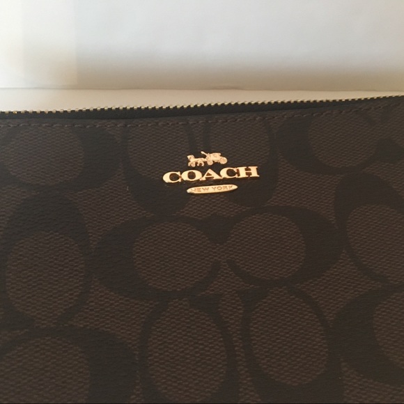 Coach wristlet wallet double zip - Picture 4 of 8